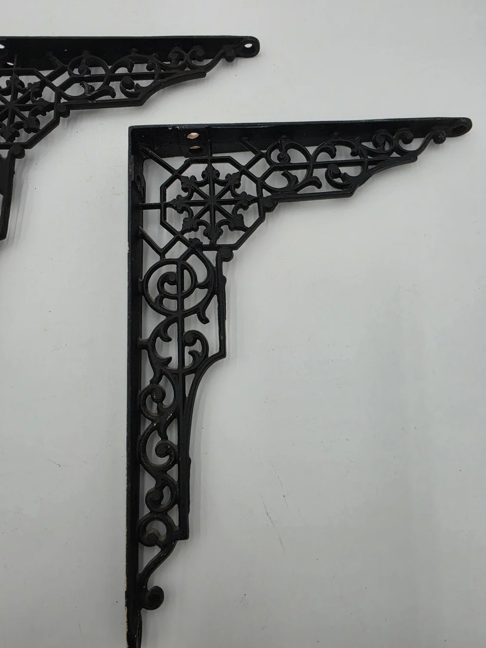 Ornate Black Metal Shelf Brackets – Set of 2
